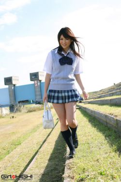 不知火舞蹈三个小孩海边x